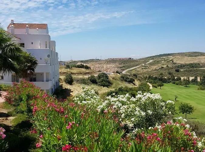 Luxury And Secluded Set In Valle