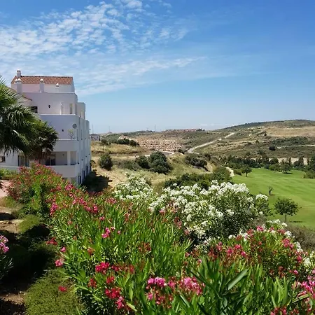 Luxury And Secluded Set In Valle