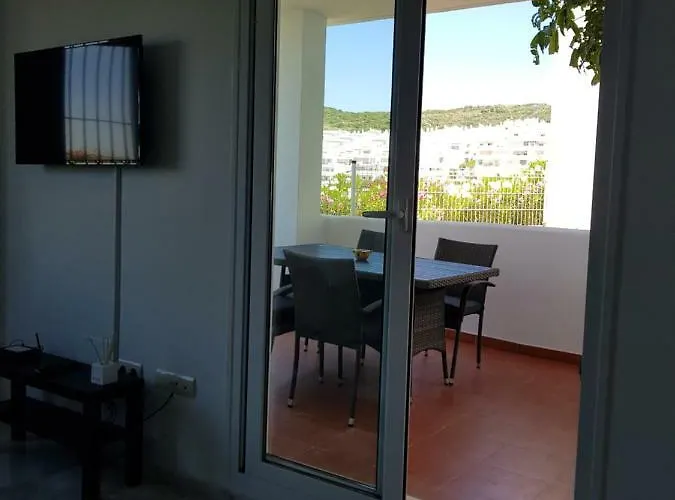 Luxury And Secluded Set In Valle