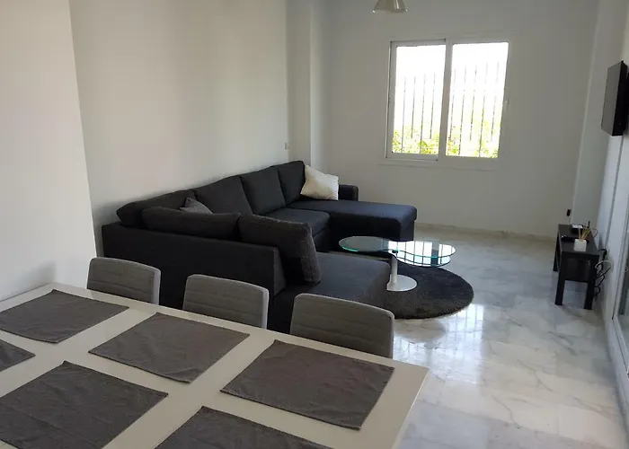 Luxury And Secluded Set In Valle * Estepona